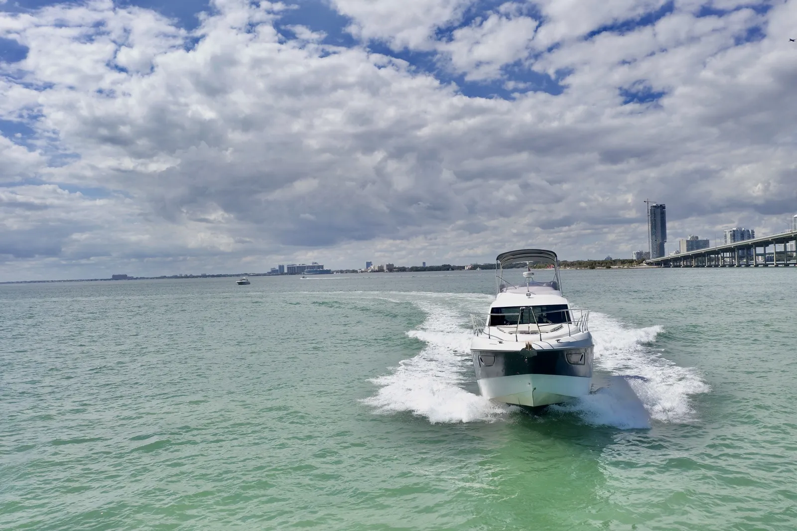 52' Beneteau image 2